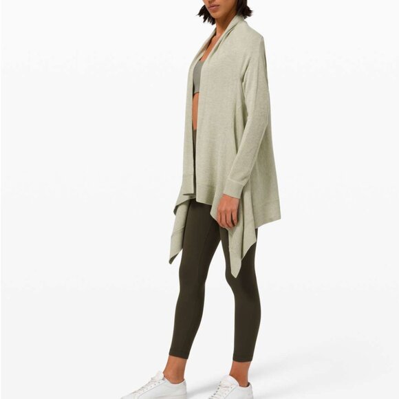 RARE Lululemon Soft Relaxed Fit Wrap Cardigan Cashmere Blend Green XS S NWOT - Picture 4 of 9